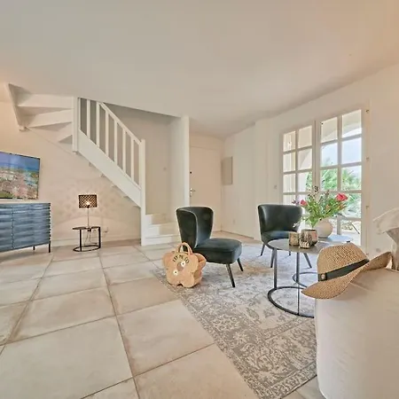 Сasa de vacaciones House 3 Bedrooms-3 Bathrooms-swimming Pool-tennis *